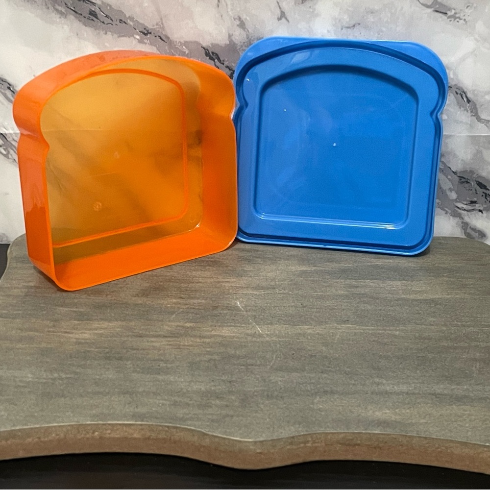 Star Wars Blue Food Storage Container - Picture 5 of 5